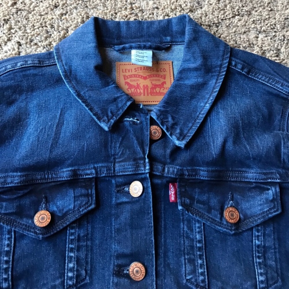 brand new levi’s jean jacket